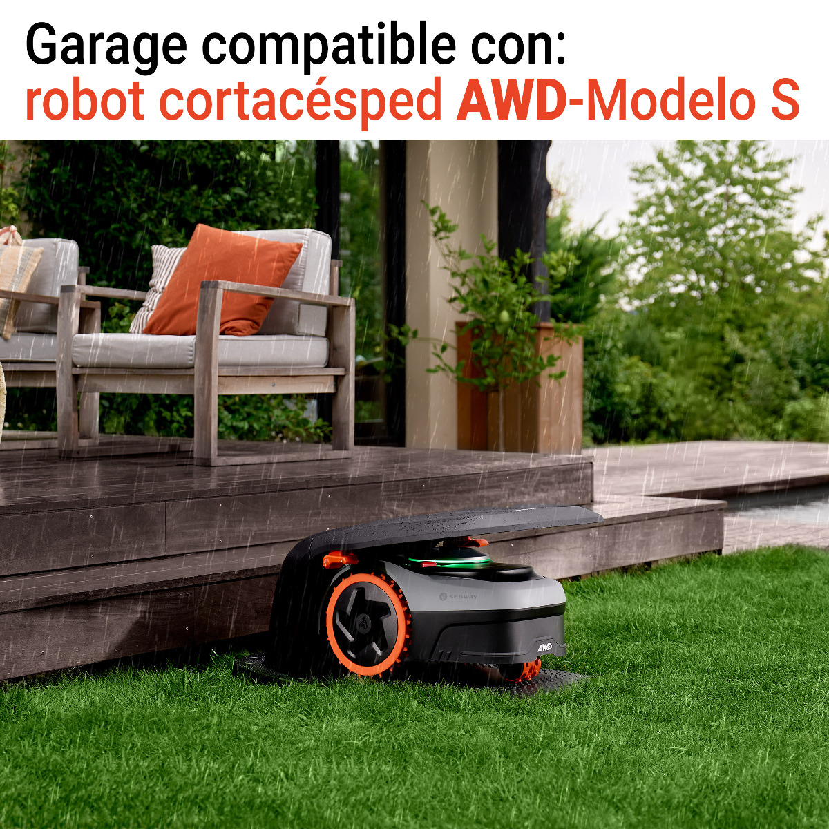 Cubierta superior abatible del garaje Navimow abierta mostrando el acceso al panel de control